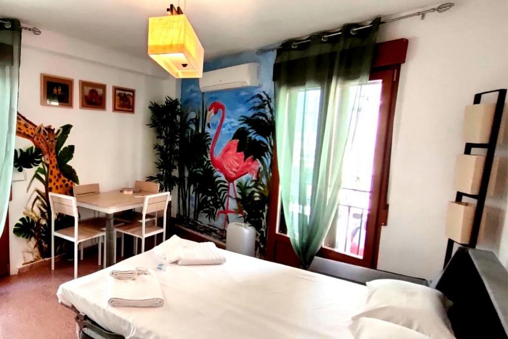 Apartamento En Zona De Ocio Casco Antiguo 알리칸테 외부 사진